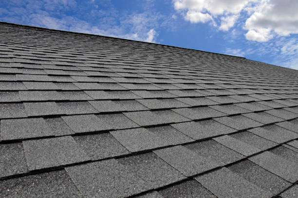 Emergency Roof Repair in New London, IA